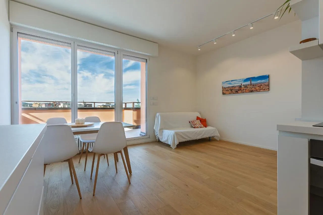 Bologna Hills View - Stunning Attic With Terrace Apartment